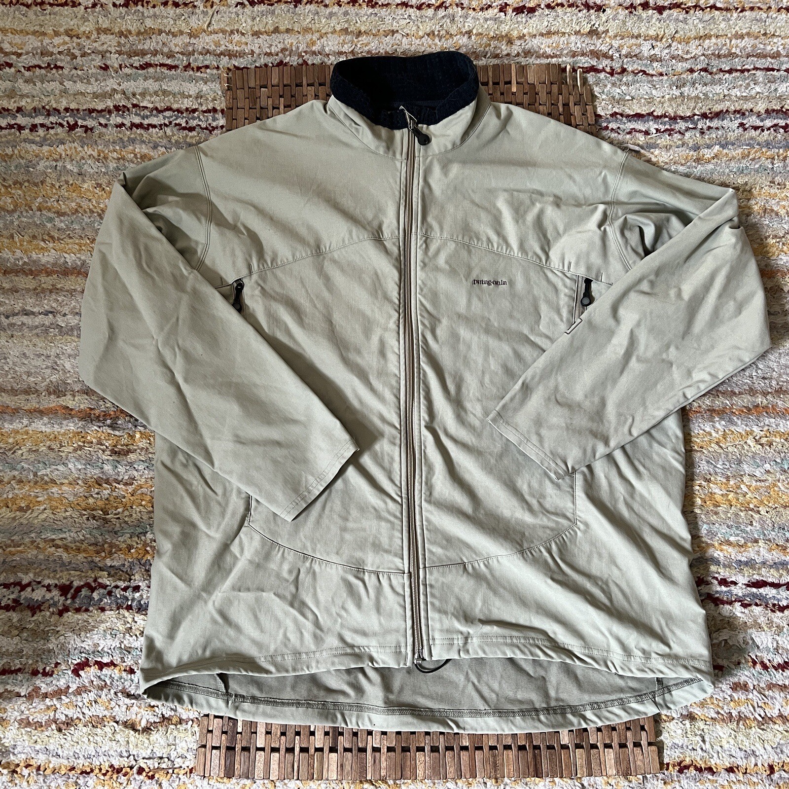 Patagonia Regulator Slingshot Jacket Khaki Men’s Size… Gem