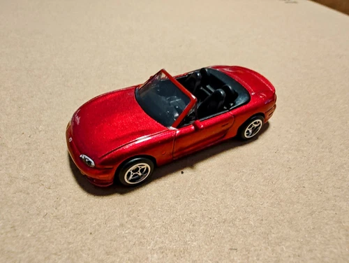 Hot Wheels Premium Boulevard 2004 04 Mazda Miata MX5 red Real Riders