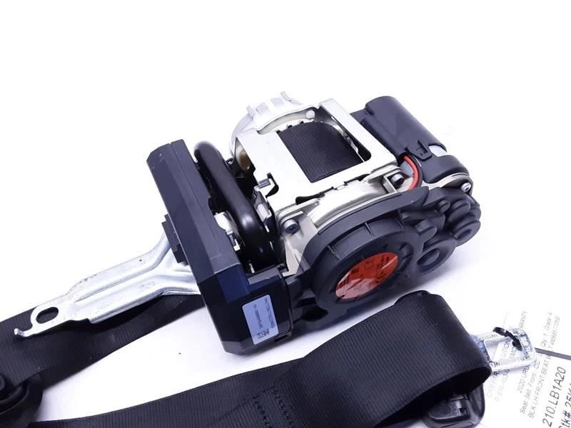 Cinturón de seguridad izquierdo conductor Lamborghini Urus 19-23 4M8857705B  Foto 4 de 4