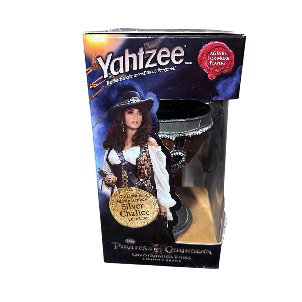 Disney Piratas del Caribe On Stranger Tide Yahtzee Nueva Caja Tiene Algo de Desgaste Foto 4 de 4