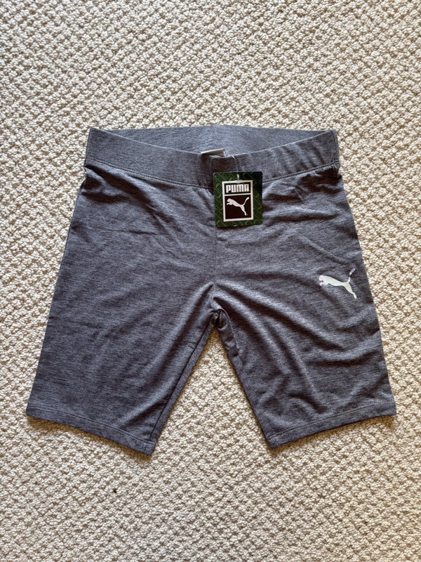 PUMA New Youth Girls Size Large 12-14 Heather Gray Biker Shorts Sparkle Logo NWT