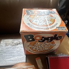 Bin VINTAGE PARKER BOGGLE 3 minute word game Complete W Score Pads