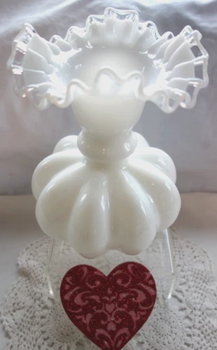 FENTON"MINT+PERF~1941"SRC"CRYSTAL(DOUBLE)CREST"SQUARE TOP~VINTAGE~8.5"GLASS VASE