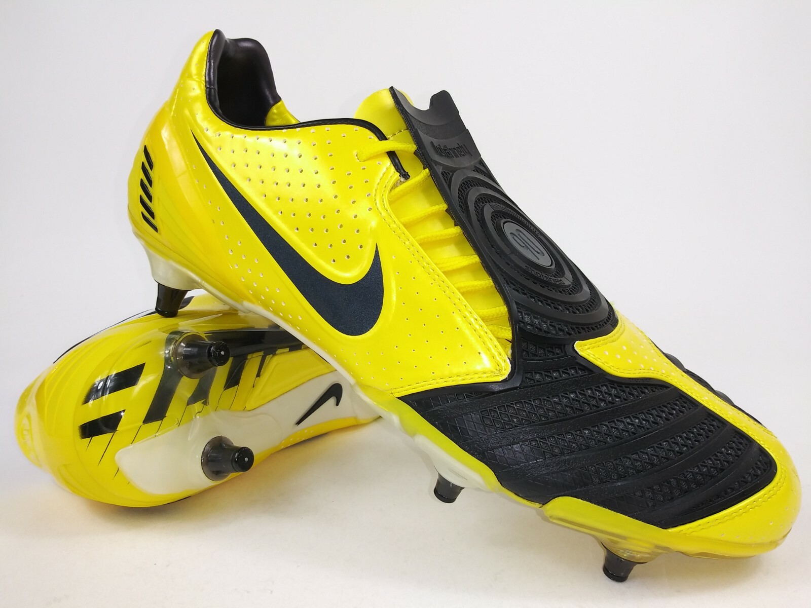 nike total 90 laser fg varsity maize black