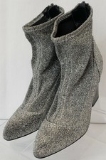 nine west oroyao ankle boots