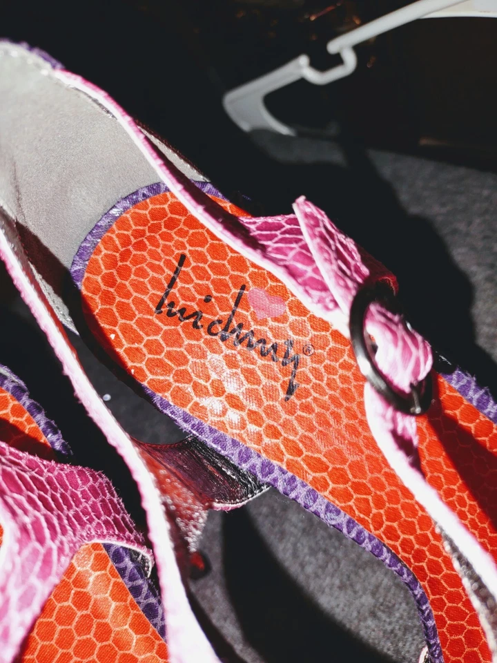 Luichiny 5in Heels Size 9 Women Bow Tie Shoes Multi Color EUC VTG Faux Snakeskin - Image 4 of 4