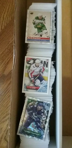2021/22 Topps NHL Hockey Sticker Singles #1-#250 Create Own Lot