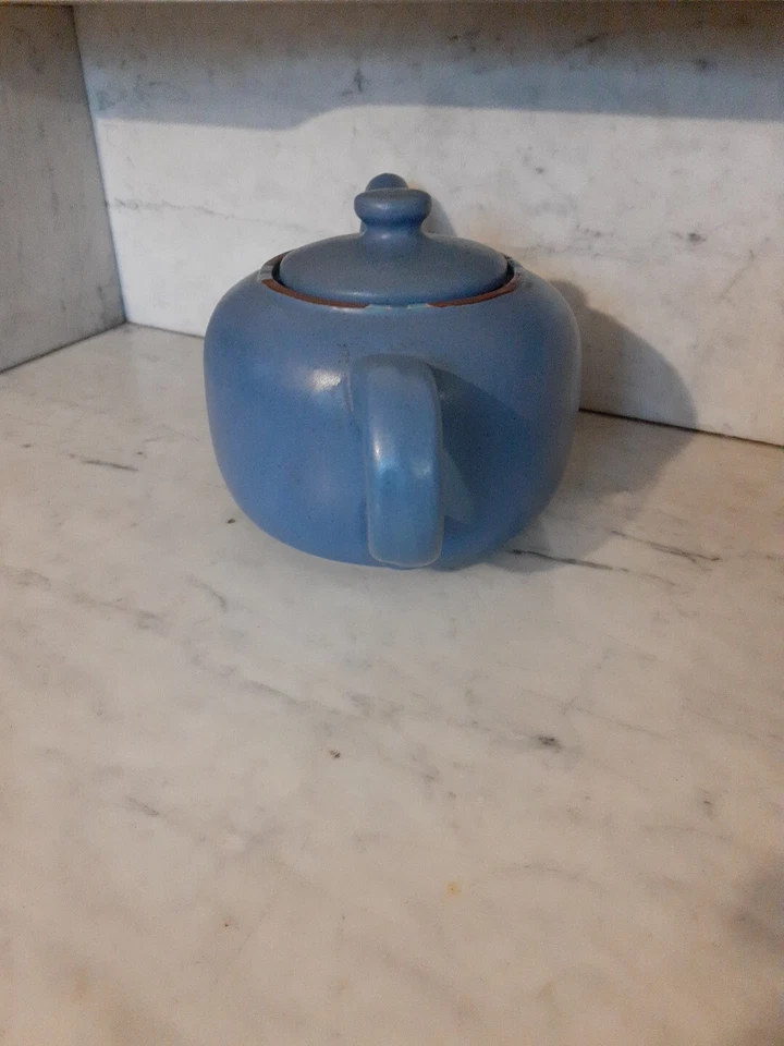 Théière en grès bleue. Travail artisanal en grès de belle qualité.  - Photo 2/4