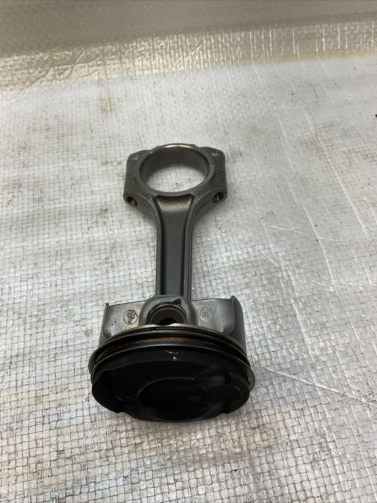Maserati Ghibli 2014-2021 Piston
