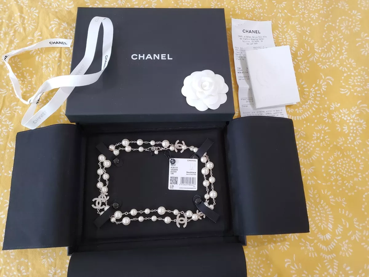 Chanel Silver Tone Hardware And Rhinestone CC Logo Necklace