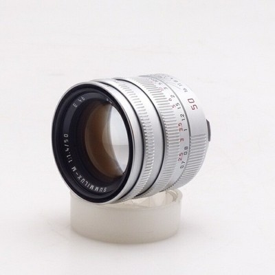 Leica Summilux-M 50mm f/1.4 E46 Silver Built-in Hood Lens Leitz from Japan B0312