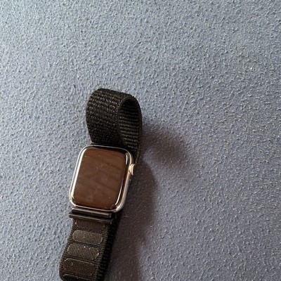 Apple Watch Series 5 44 Mm Cellular Stoff Armband ￼
