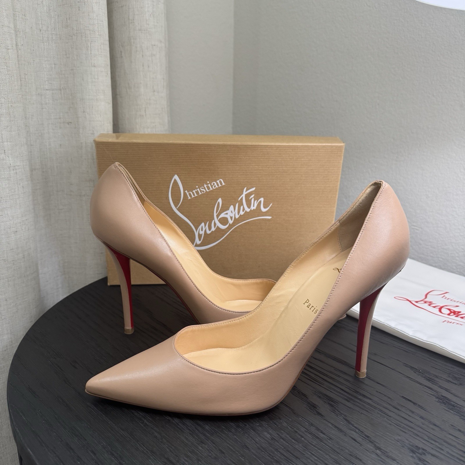 Christian Louboutin Apostrophy 100 Pumps Nappa Nude 41 image 2