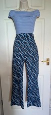  floral Retro 1970s style flared trousers sz 14 - funky vintage flower power 