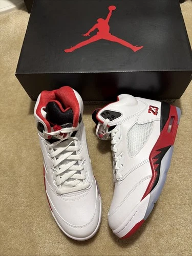 NEW NIKE AIR JORDAN 5 RETRO OG Fire Red Black HQ7978 101 Sz 8.5 100% Authentic