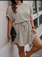 SHEIN CURVE Women's Plus Size 1X Short Sleeve Printed Dress Breezy Casual