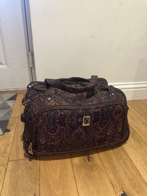LONDON FOG Rolling Under Seat Carry On Hand Luggage Suitcase