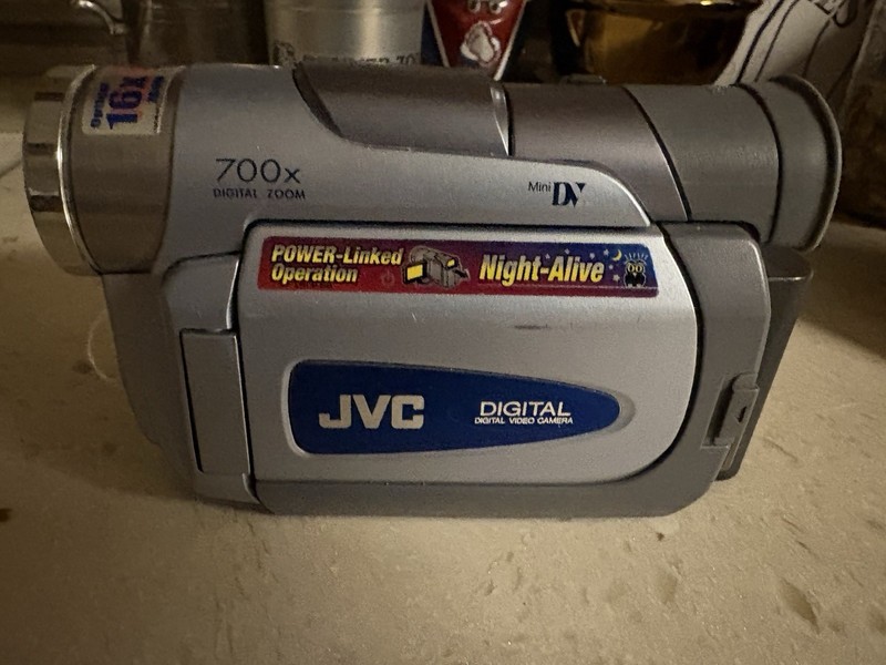 JVC GR-D31U Mini DV Camcorder  No Cords-nice Shape, NOT Tested…No Bag Carrier