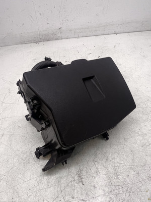 2009-2013 TOYOTA VERSO 2.0 DIESEL D-4D ENGINE BAY FUSEBOX 82111-0FD00