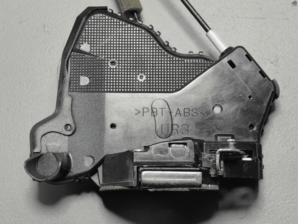 Actuador de bloqueo de pestillo de puerta del lado del pasajero delantero derecho OEM 2014-2020 ACURA MDX Foto 4 de 4