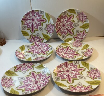 Crate and Barrel Kate Spain Floral Pink Purple￼ 8'' Salad Plates 2010 Set Of 6