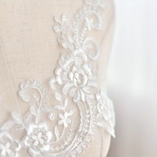 1x Flower Lace Embroidery Patch Applique Craft DIY Wedding Dress Costume Sew New