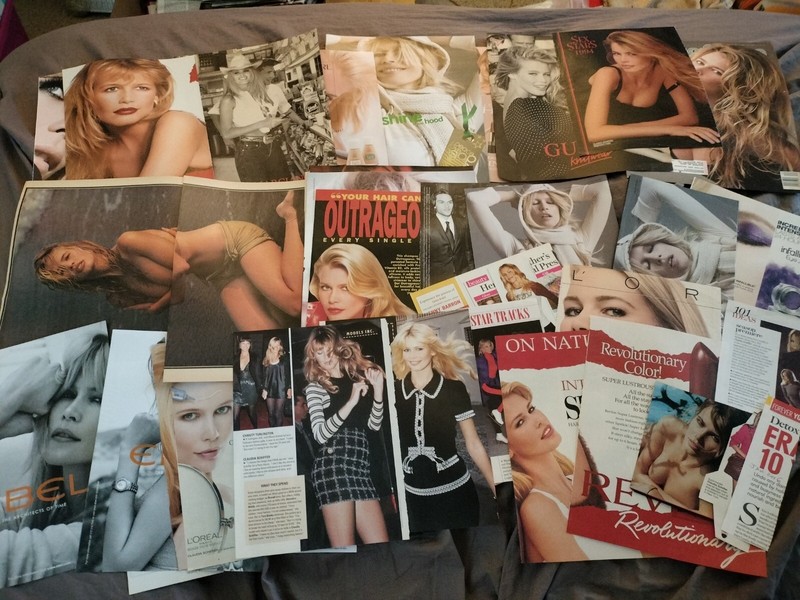 CLAUDIA SCHIFFER SUPERMODEL 6 oz clippings lot