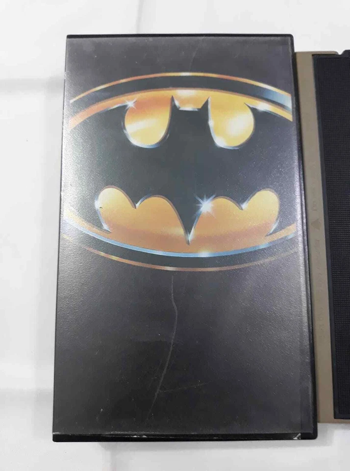 Batman Original 1989 VHS Tape Jack Nicholson Michael Keaton SUPER RARE - Image 2 of 4