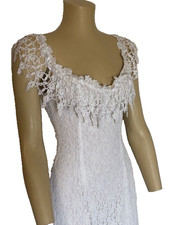 White Stretch Sleeveless Lace With Handkerchief Hem, Size XX-Large