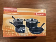 7 Piece Non Stick Aluminium Cookware Set Dishwasher Safe Kitchen Pan Sets Black