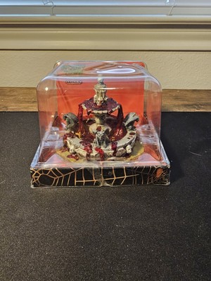 2010 Lemax Spooky Town ''Haunted Fountain''  #03814  RETIRED 