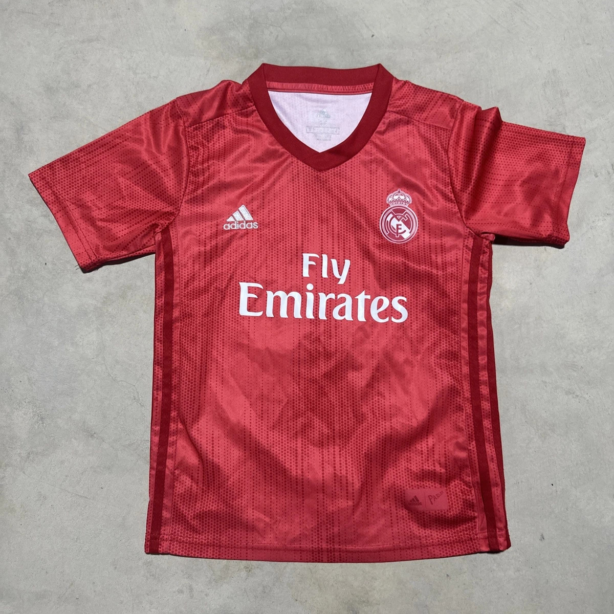 Asencio Camisetas y Equipación de Fútbol del Real Madrid - Tienda