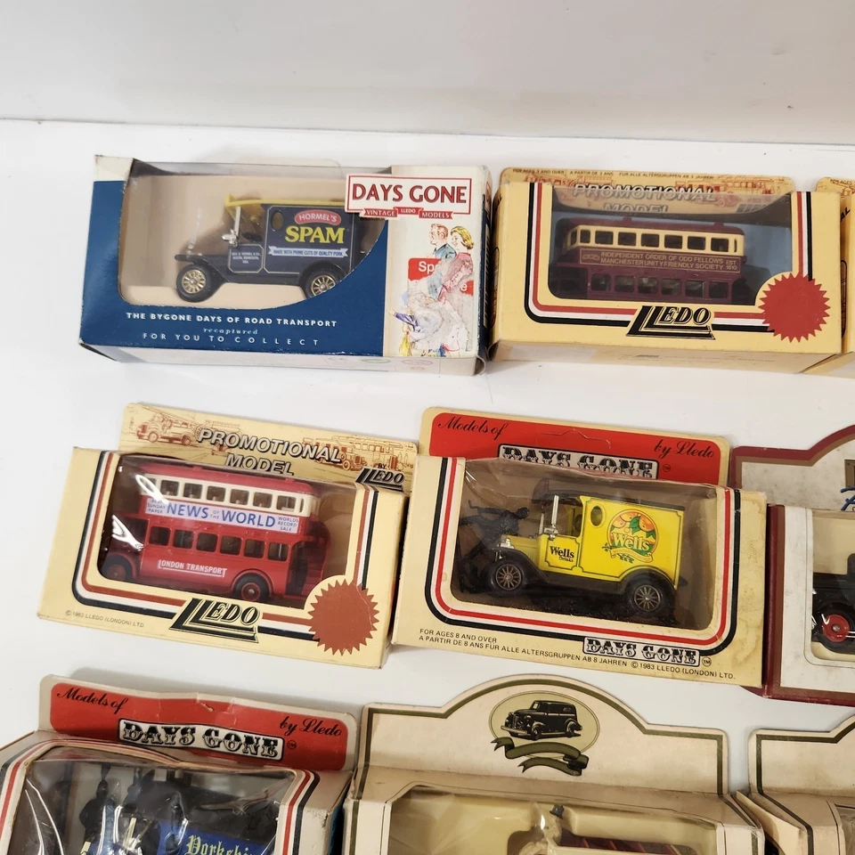 Lledo Diecast Car Lot Promotional Models Days Gone Premier Morris Ford x 18 - Image 4 of 4