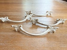 Vintage Ajax 990 French Provincial Drawer Door Handle Pulls Gold White Lot Of 4