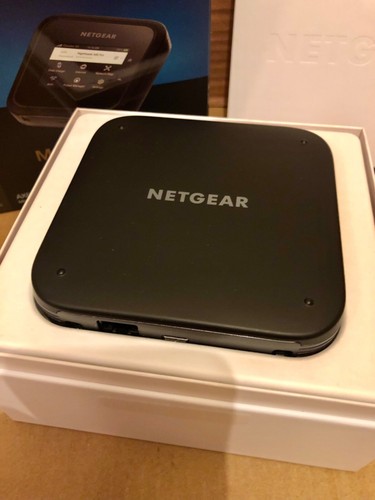❤️ NETGEAR M6 PRO Nighthawk MR6550-100PAS WiFi 6E Mobile Router 5G mmWave - Bild 15 von 24