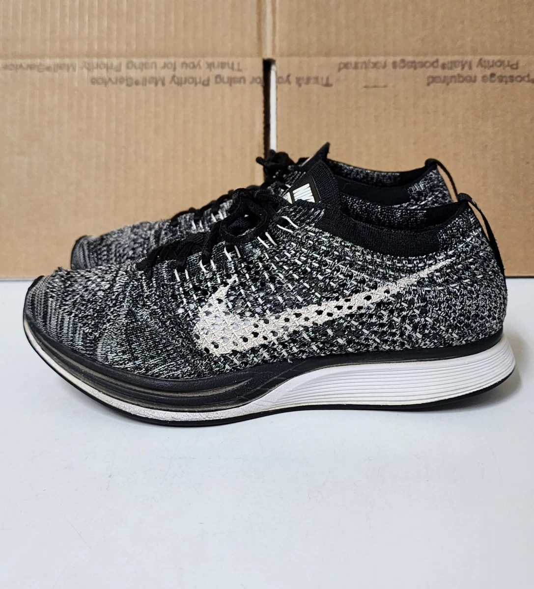Nike flyknit clearance racer oreo womens