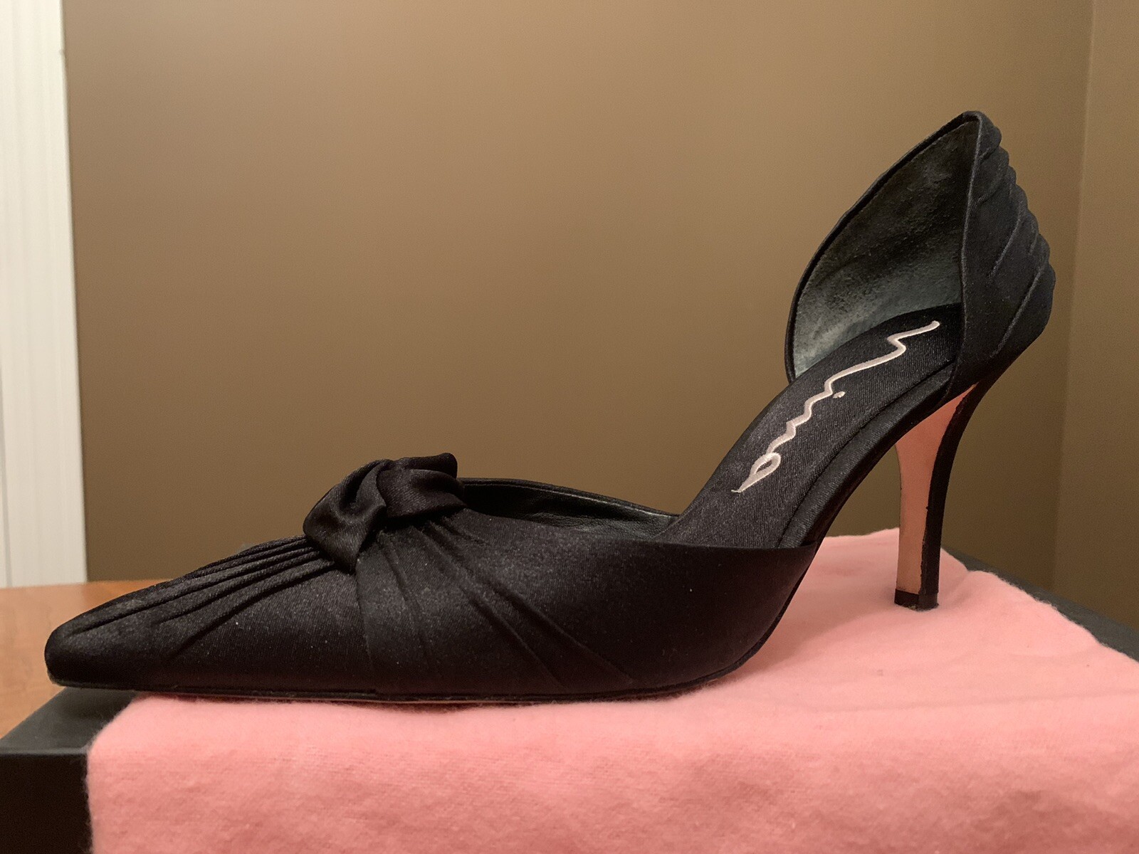 Nina, Black Satin High Heel Pumps w/ Knot/Ruching, Woman's Dressy Shoes  Size 10M | eBay