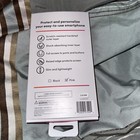 Picture 2 of 4