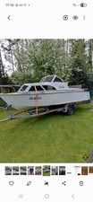 Kajütboot gebraucht mit Trailer