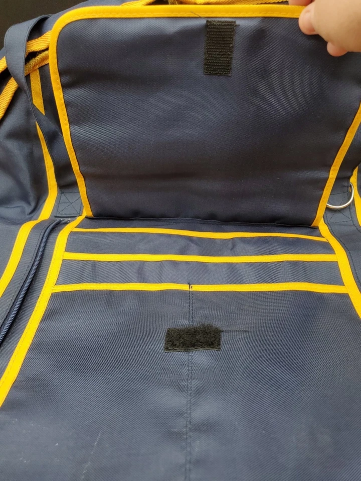 Bolsa de ropa de nailon Jet Pack vintage azul marino/amarillo 43" X 21" equipaje Foto 4 de 4
