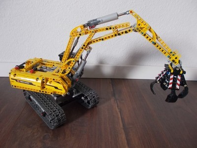 LEGO  Technic 42006 - Excavator / Raupenbagger - Mit Anleitung -