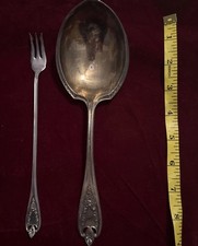 VINTAGE 1847 ROGERS BROS. XS TRIPLE OLD COLONY SILVERWARE 2 PC Lg Spoon, fork