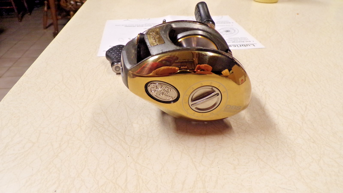 bass pro johnny morris gold series reel saltwater BASS PRO SHOPS FISHING REEL - JOHNNY MORRIS GOLD SERIES - 11 BALL B. -  6:4:1 GR