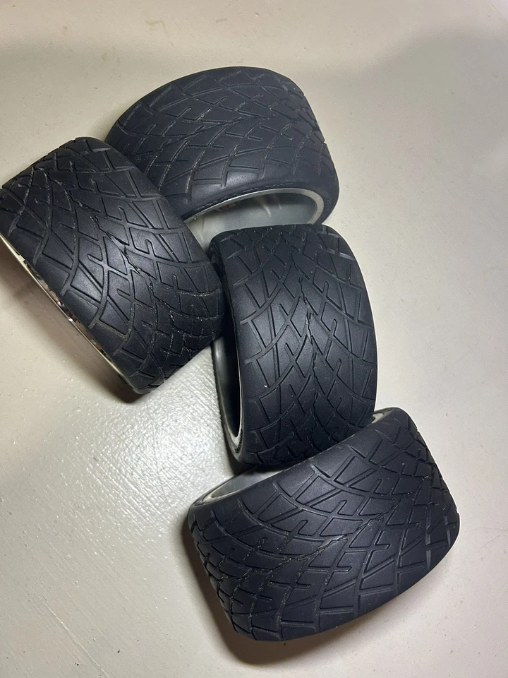 HPI Mounted Phaltline Tire 140X70mm On TREMOR WHEEL (4) 17mm Rare HTF - Image 2 of 4