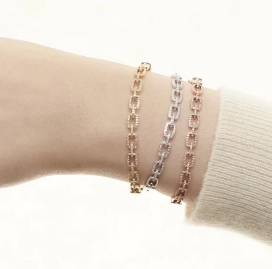 Incrível Elo Retangular Estilo Hip-Hop em Prata 935 com Pulseiras CZ Espumantes - Imagem 2 de 4