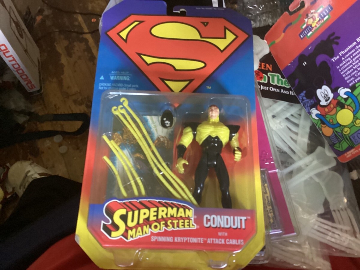 Vintage 1995 Kenner SUPERMAN Man of Steel 'CONDUIT' Action Figure