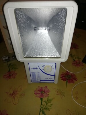 Solarium / Lampe UV Pour Le Visage - Modèle HT420 - Occasion