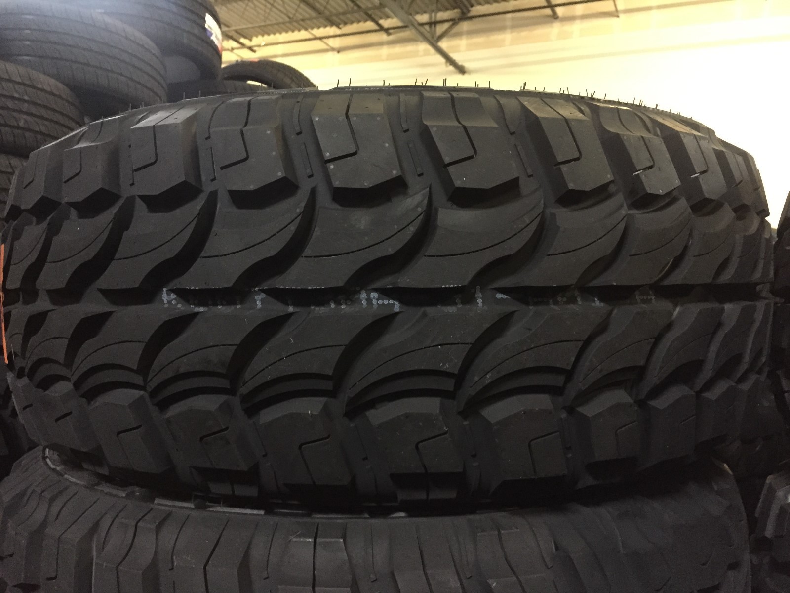 33X12.50R17LT 33 12.50 17 RDR RD6 M/T 114Q 8PR Set of 4 Mud Tires