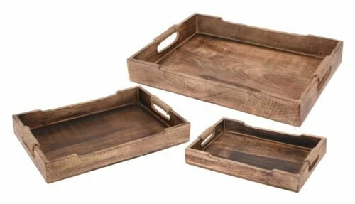 Tabletts im Landhaus-Stil aus Holz