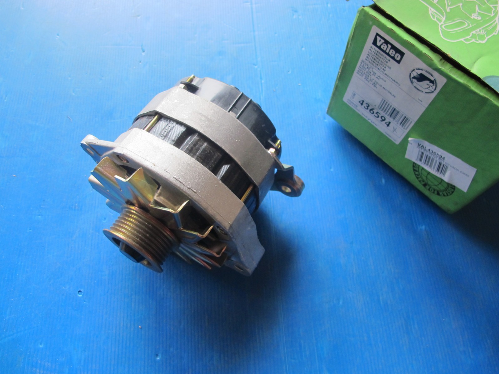 Alternateur Valeo résout les pannes de batterie sur Renault R21 1986